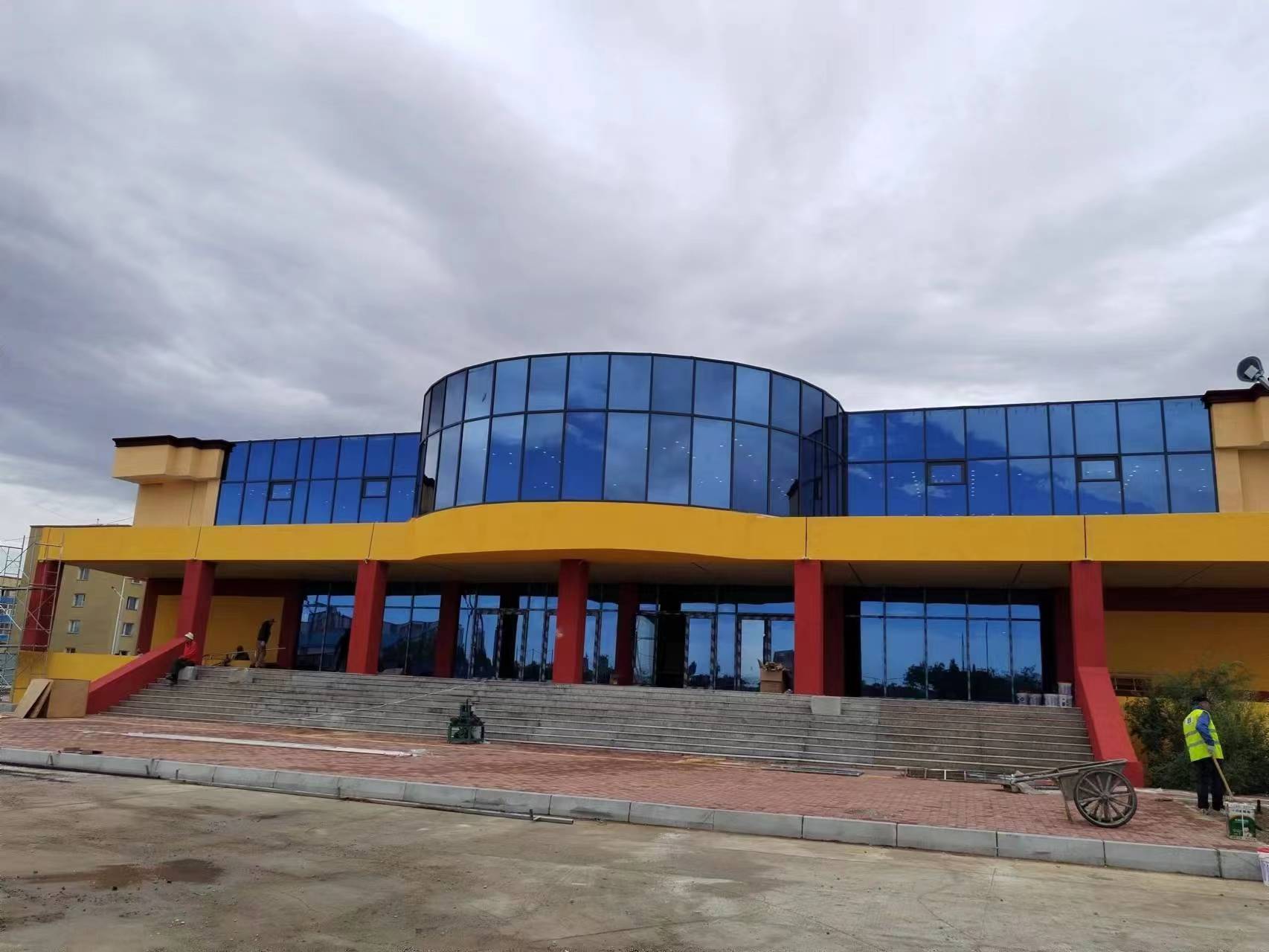 蒙古國(guó)-肯特會(huì)議中心劇院——舞臺(tái)機(jī)械、燈光、音響、LED屏